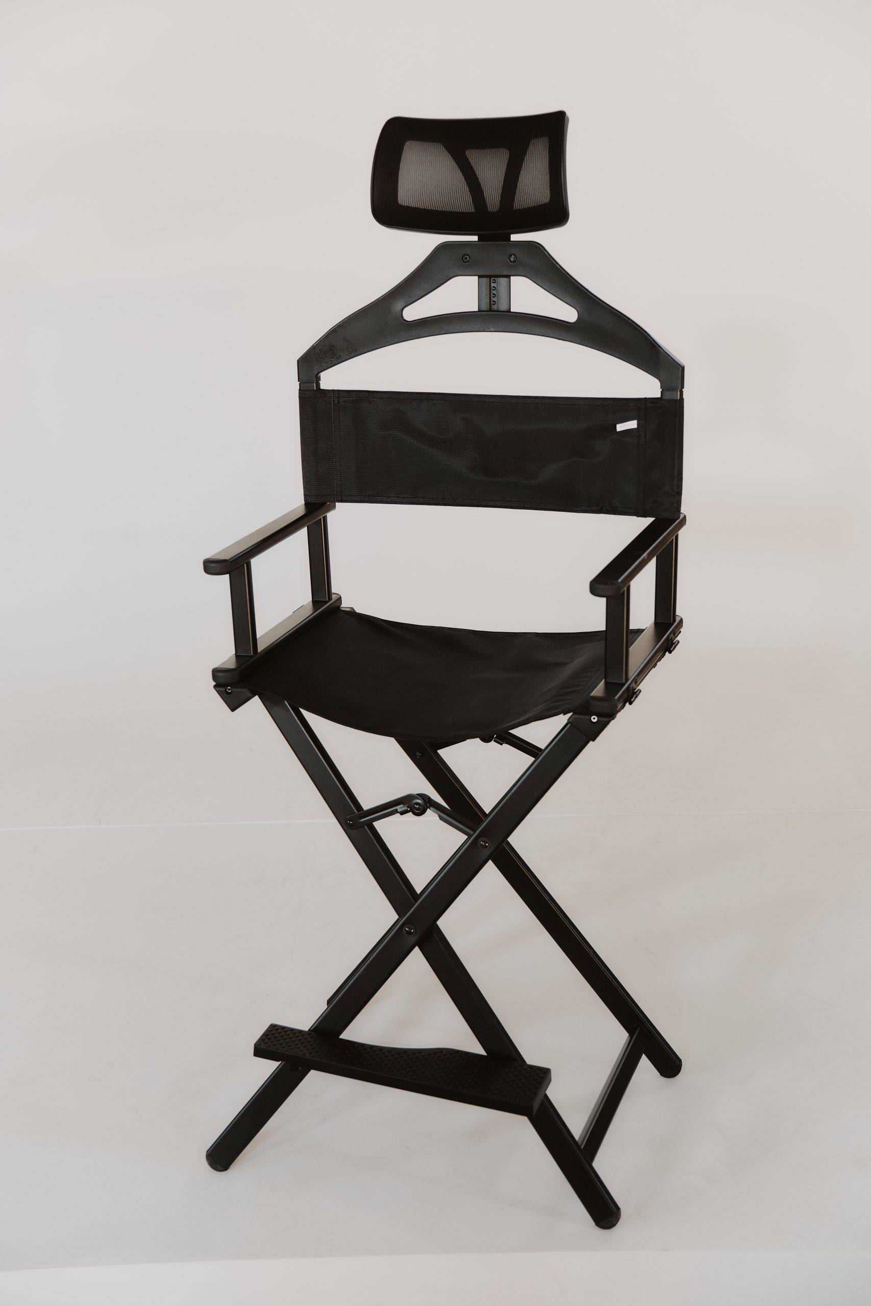 MAKEUP CHAIR WITH HEAD REST