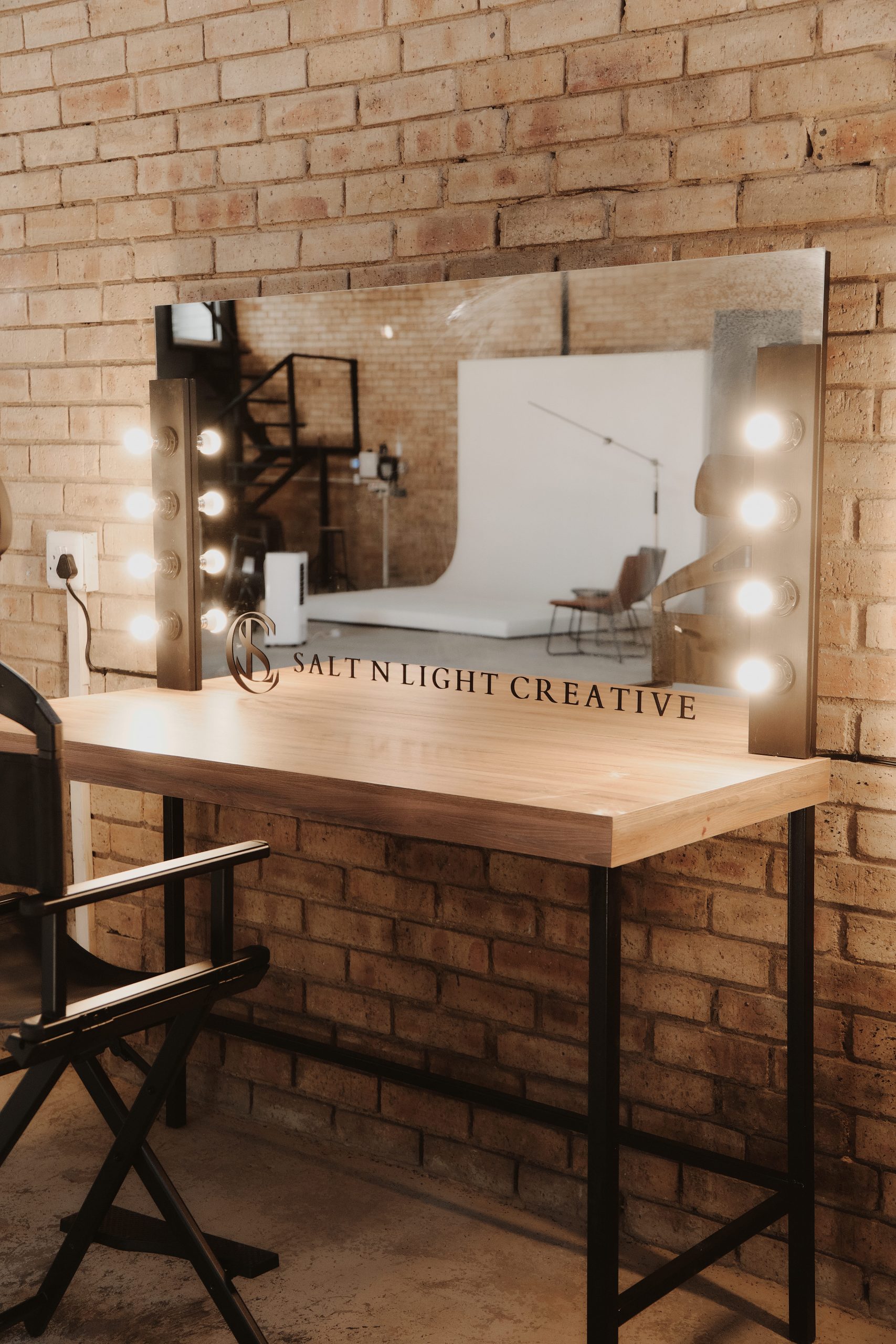 Makeup studio table